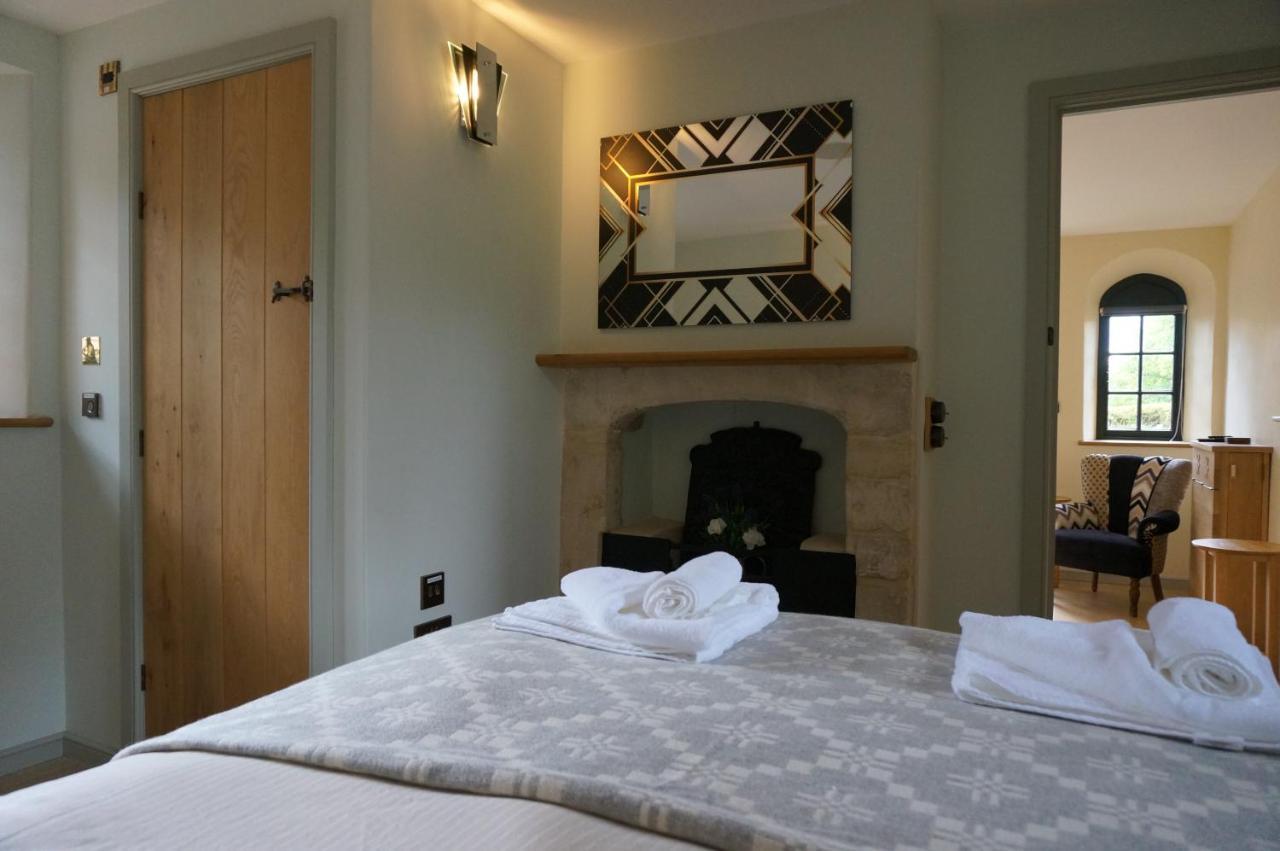 Gatekeepers Lodge, Dyrham Park Экстерьер фото